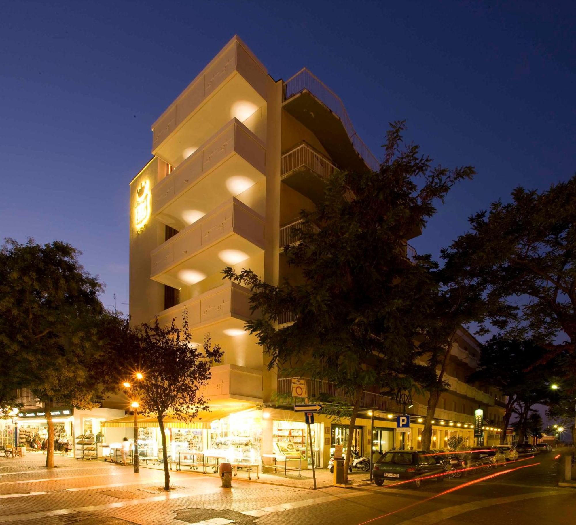 Hotel Cristina 3*