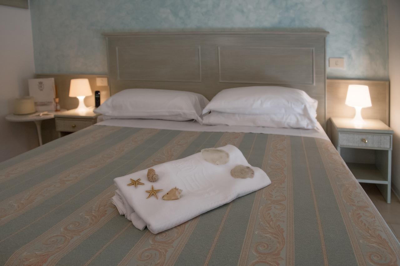 Hotel Cristina Cattolica